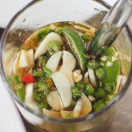 กะ-หรี่ . กะ-ทิ