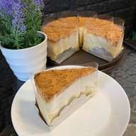 มูนาคาเฟ่ เเอนด์ เบเกอรี่