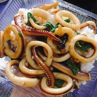 ป้าจิ๋มหมูกรอบ