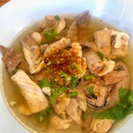 เมนูของร้าน เกาเหลาเลือดหมู หน้าเรือนจำ