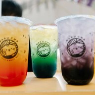 เมนูของร้าน Fruits Bar น้ำผลไม้ปั่น/สกัดเย็น/ZoneChaเก่า ถนนเส้นหลังบิ๊กซีเยื้องธนาคารออมสิน