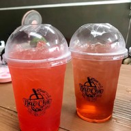 ไหนชาคาเฟ่