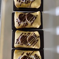 มูนาคาเฟ่ เเอนด์ เบเกอรี่