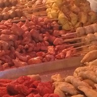 ลูกชิ้นทอดน้ำจิ้มสูตรโบราณ ลพบุรี