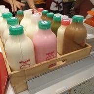 เมนูของร้าน มนต์นมสด MBK
