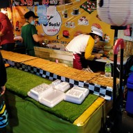 Sushi แมวน้อย ตลาด black market