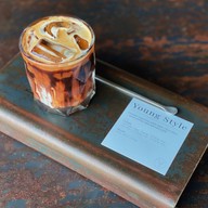 Youngfolk At Wonderwall  Hotel