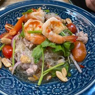 เขียวไข่กา One Nimman