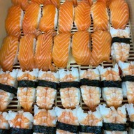 เอย แอนด์ อาร์ต ซูชิเบิร์นไฟ Aey & Art ซูชิเบิร์นไฟ