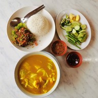 บรรยากาศ ยะกังโภชนา