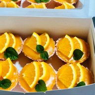 Kahnom cake cafe ขนมเค้ก คาเฟ่ &แม็คโคร