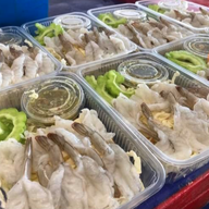 เมนูของร้าน เจ้จิ๋มกุ้งสด