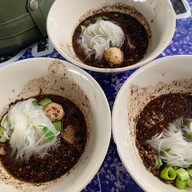 ป.ประทีป ก๋วยเตี๋ยวเรืออยุธา สาขาเทพรักษ์ ถนนเทพรักษ์ สุขาภิบาล 5