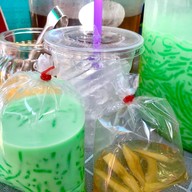 เมนูของร้าน ขนมจีนรวยยาวท่าน้ำเจ้าเก่า ท่าเรือเทศบาลพระประแดง