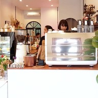 Lamoon Cafe'