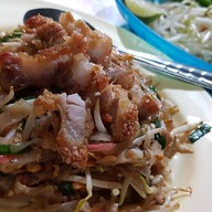 ผัดไทหมูกรอบ มาลัยแมน