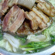 เยี่ยนไท่หมูกระทะ ปิ่นเกล้า