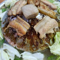 เยี่ยนไท่หมูกระทะ ปิ่นเกล้า
