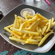 ร้านอาหารริมน้ำ ก.เอ๋ย ก. กาแฟ  ตลิ่งชัน