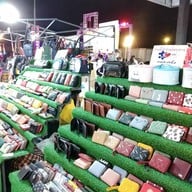 ตลาดแยกช้าง คลองถม วินเทจ