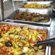 ร้านไพลิน