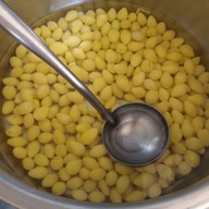 ร้านไพลิน