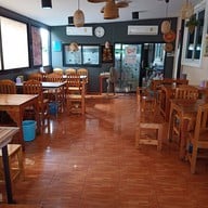 ตำตำตำ หมู่บ้านสันติสุข