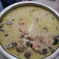 ร้านไพลิน