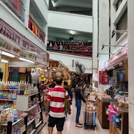 บรรยากาศ ตลาดต้นลำไย