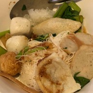 เมนูของร้าน เอี้ยง ปากซอยเพชรเกษม48