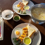ขุนเขาตำนานไพรไอหมอกรีสอร์ท