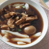 ก๋วยจั๊บน้ำข้นกระดูกอ่อน
