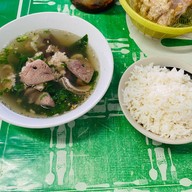 ร้านเจ้กัน เกาเหลาเลือดหมู