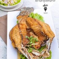 หลานตาชูสเต็กเฮ้าส์สาขาเมือง สาขาเมือง