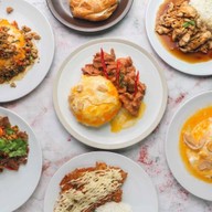 ตักข้าวอาหารตามสั่ง