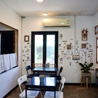 ร้านบ้านเรา cake&coffee