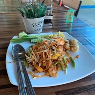 เมนูของร้าน ผัดไทลุงดำ