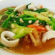 เมนูของร้าน ครัวคุณรุจน์ ฉะเชิงเทรา