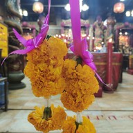 บรรยากาศ ศาลเจ้าพ่อหลักเมืองตลาดปากน้ำ