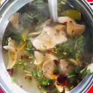 น้องอุ๋ม