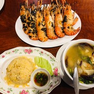 เมนูของร้าน กุ้งเป็น