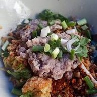 ก๋วยเตี๋ยว เจ๊ไพ