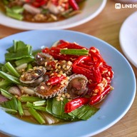 เมนูของร้าน ยำปลาแดก ลาดปลาเค้า 35-37