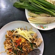 ร้านผัดไทยป้าแอ๋ว 1