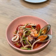 LET'S EAT Deliciously