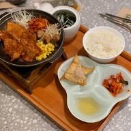 LET'S EAT Deliciously