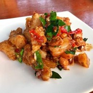 ข้าวแกงแสนอร่อย น้องพลอย