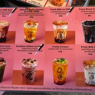 Friday Tea Stand - ทองหล่อ Thonglor เจ อเวนิว ทองหล่อ