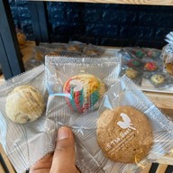 มูนาคาเฟ่ เเอนด์ เบเกอรี่