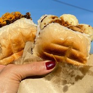 ปังจี่ รังสิตภิรมย์